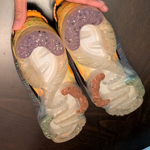 B31 NIKE AIR Vapor Max Fly Knit Sneakers - Picture 8 of 9